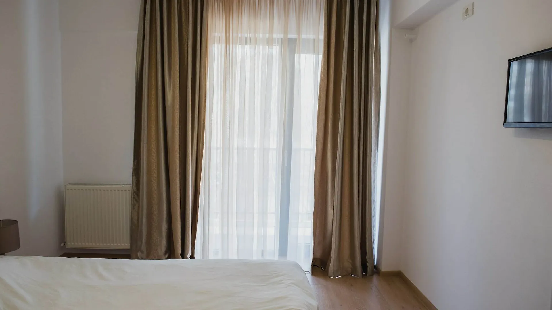 Omnes Victoria Square Apartment Bucharest Romania