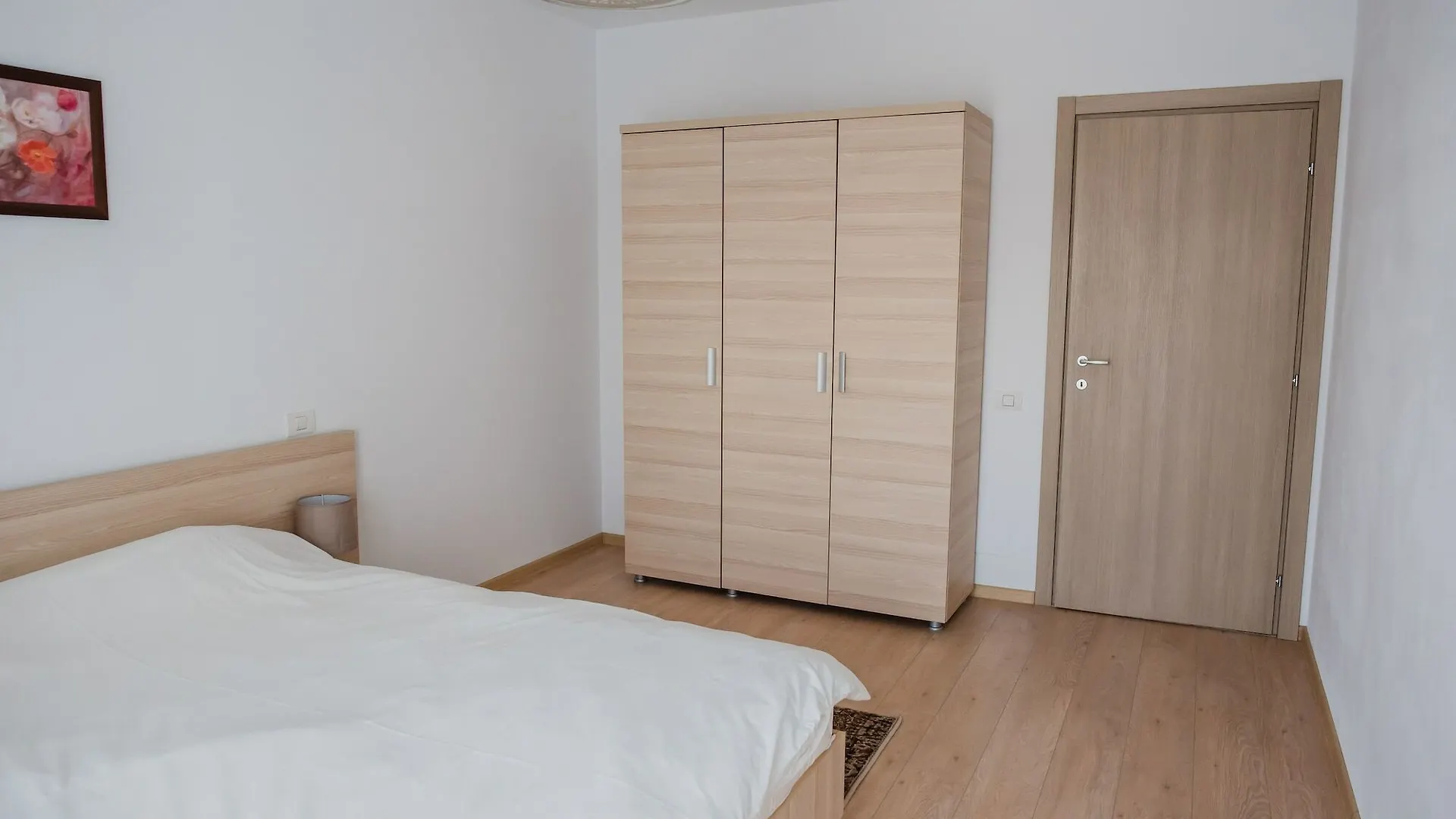 Omnes Victoria Square Apartment Bucharest 0*,  Romania
